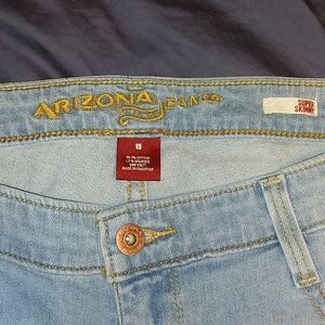 Arizona Jeans (Size 15)